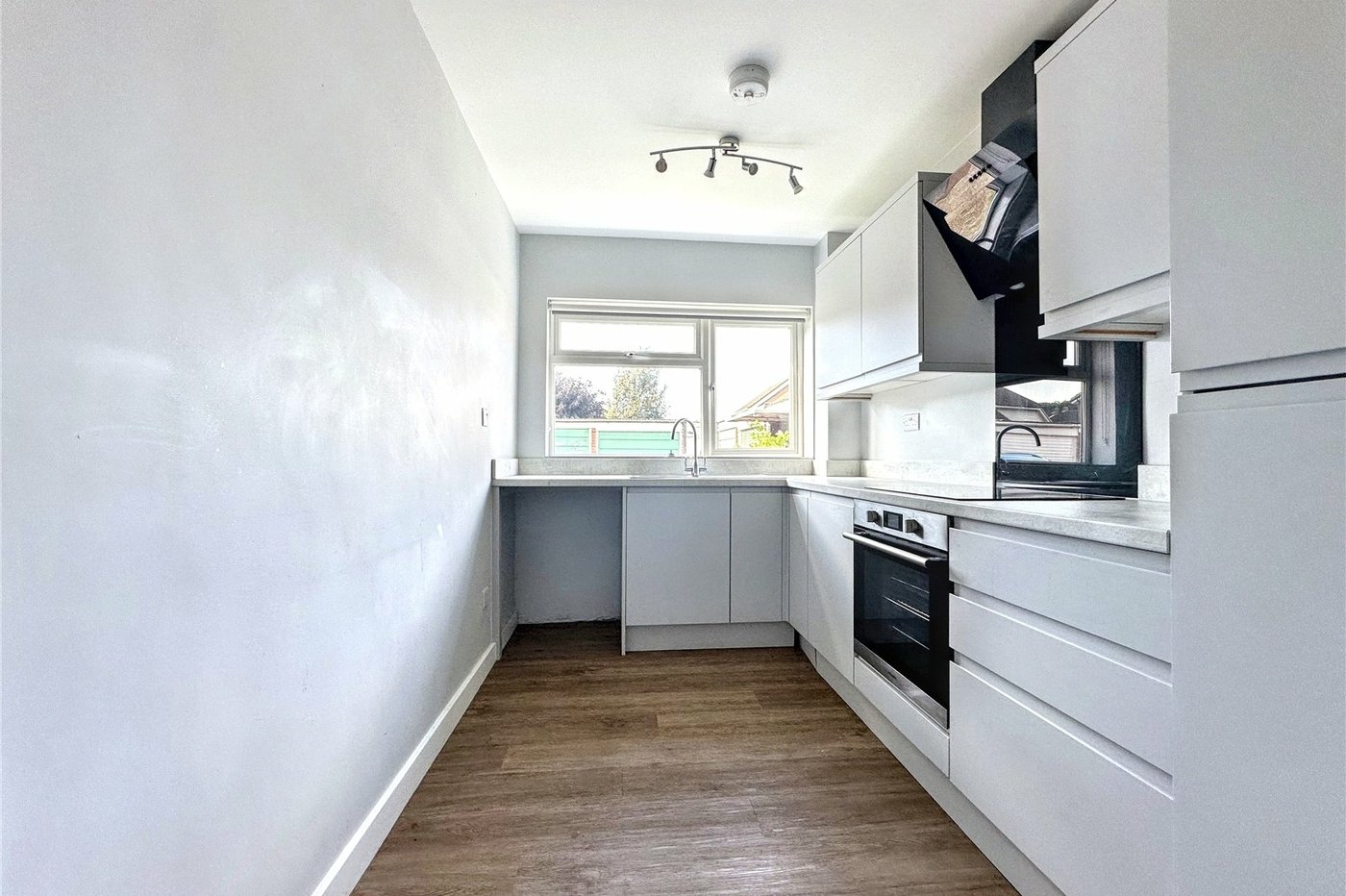 1 bedroom property for sale in Wigmore | Robinson Michael & Jackson