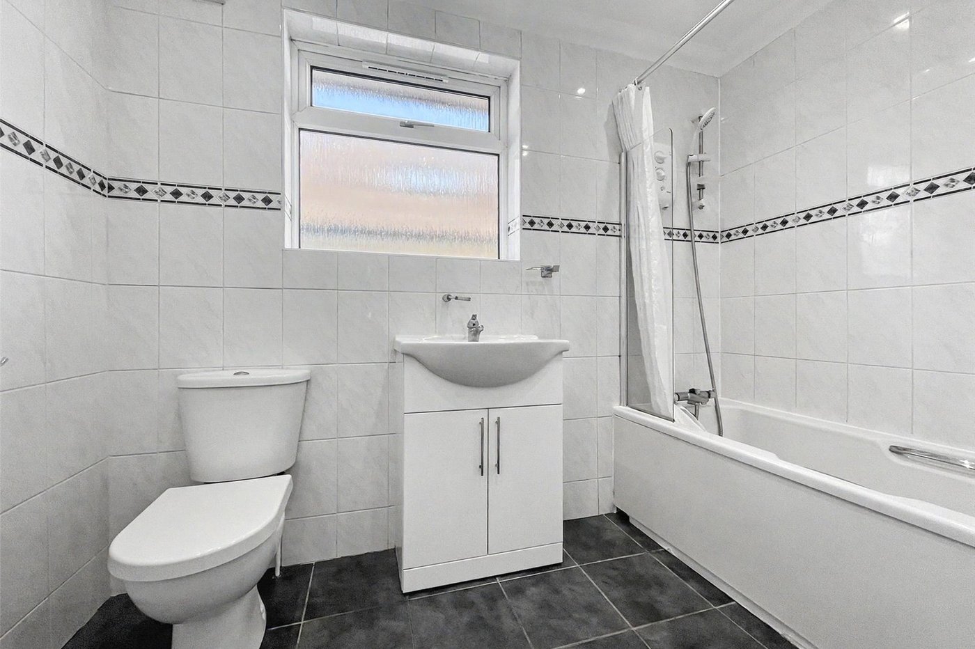 2 bedroom bungalow for sale in Wigmore | Robinson Michael & Jackson