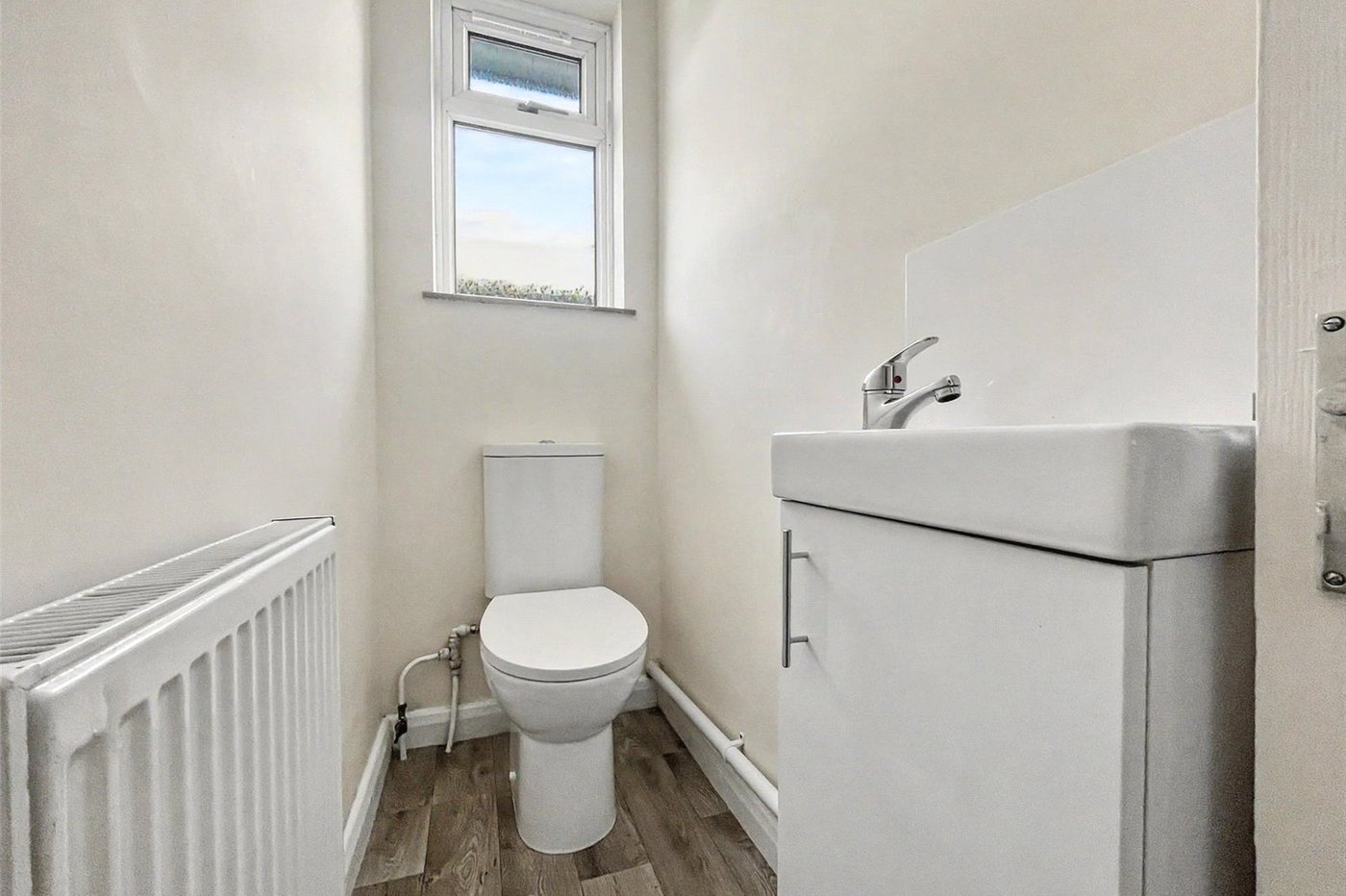 2 bedroom bungalow for sale in Wigmore | Robinson Michael & Jackson
