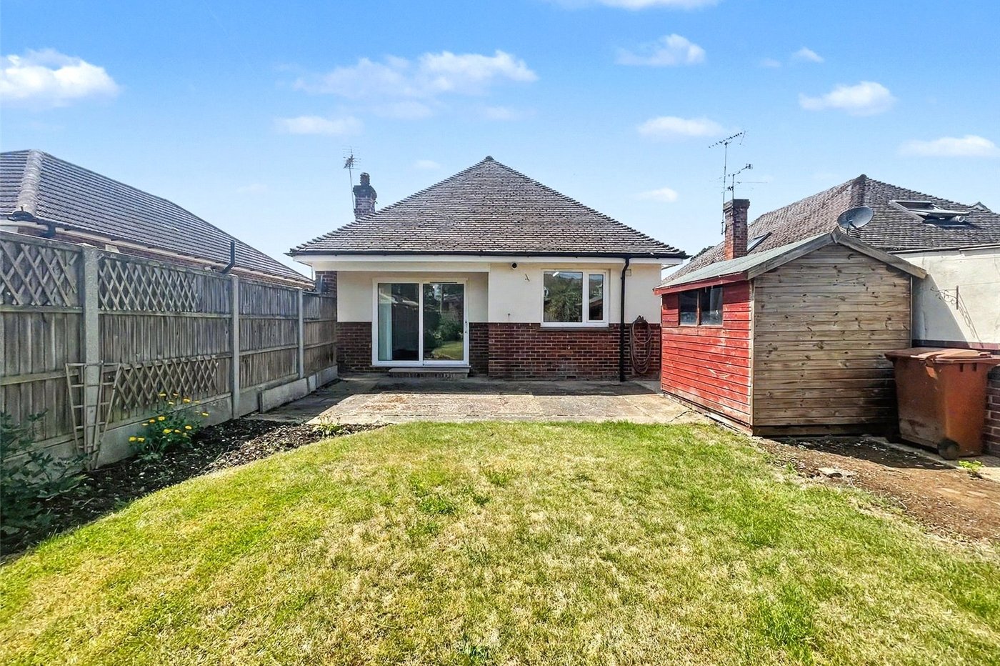 2 bedroom bungalow for sale in Wigmore | Robinson Michael & Jackson