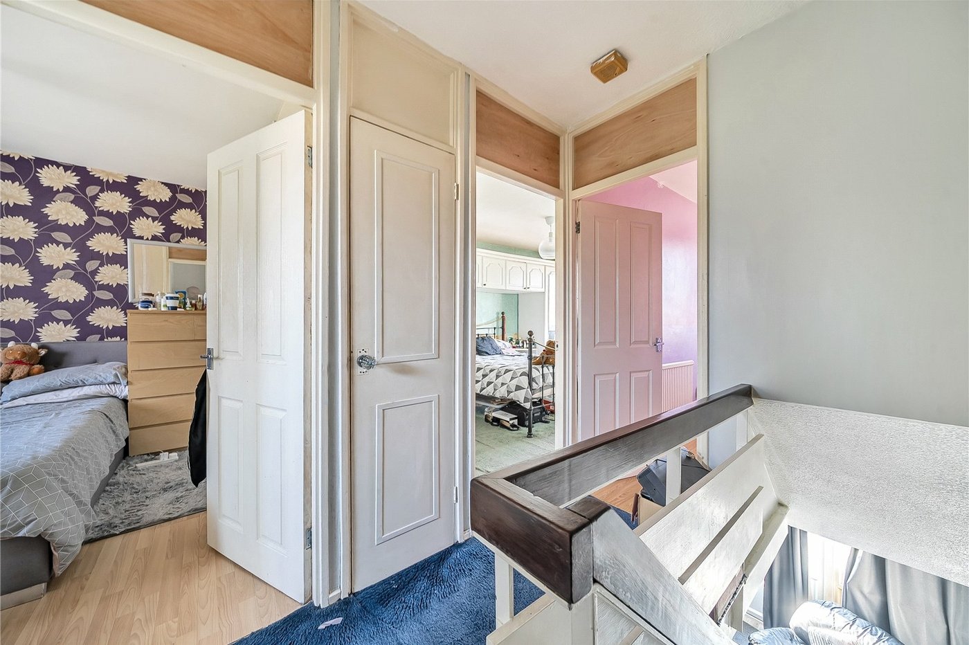 3 bedroom house for sale in London | Robinson Jackson