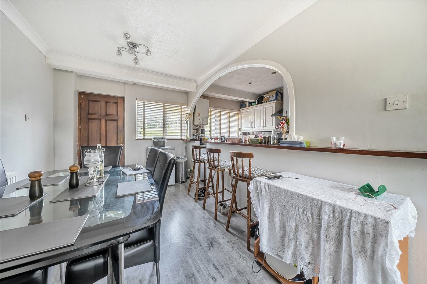 3 bedroom house for sale in London | Robinson Jackson