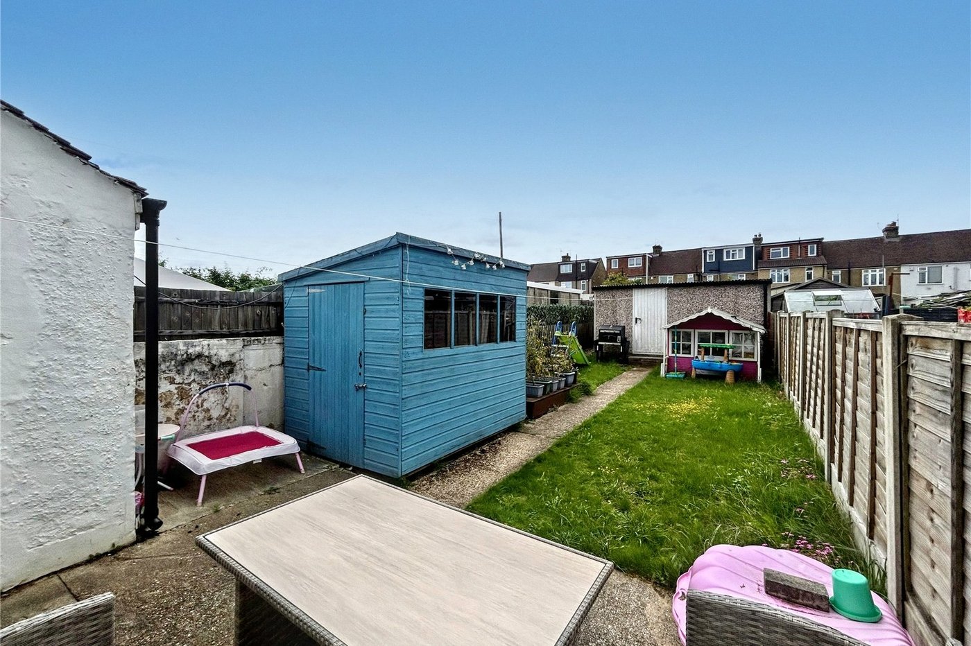 3 bedroom house for sale in Twydall | Robinson Michael & Jackson