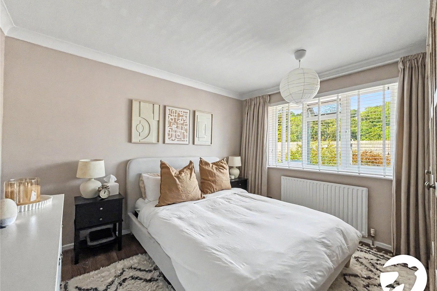 4 bedroom house for sale in Walderslade | Robinson Michael & Jackson