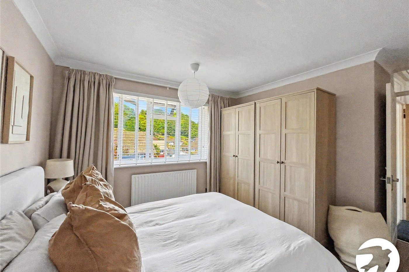 4 bedroom house for sale in Walderslade | Robinson Michael & Jackson