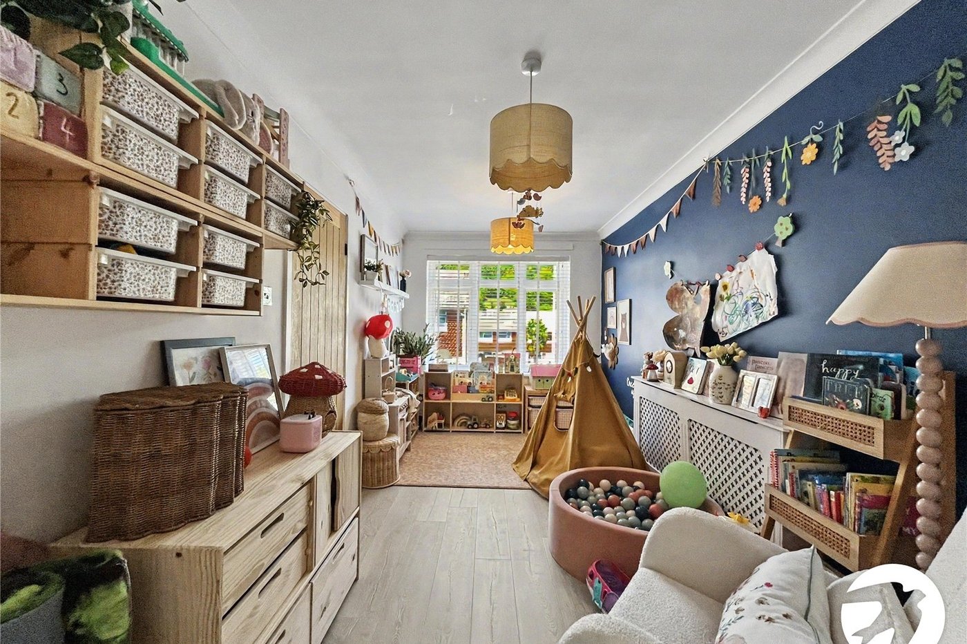 4 bedroom house for sale in Walderslade | Robinson Michael & Jackson
