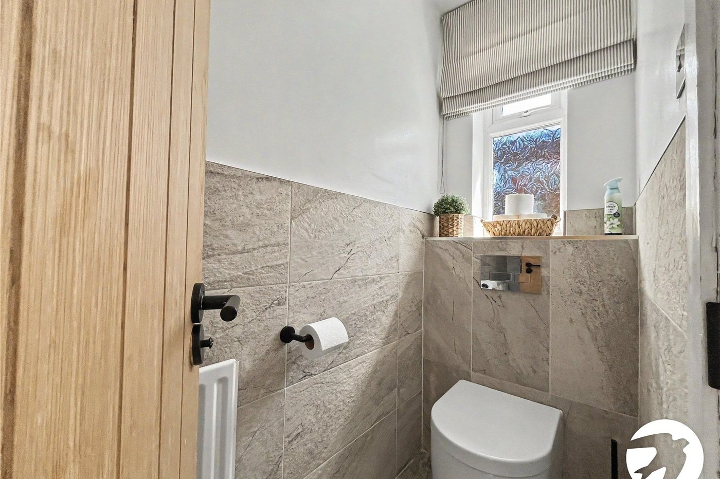 4 bedroom house for sale in Walderslade | Robinson Michael & Jackson