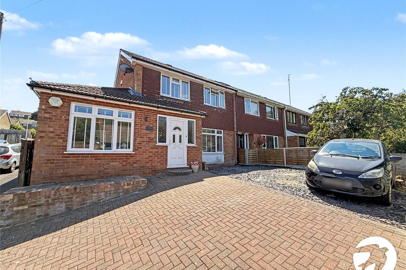 4 bedroom house for sale in Walderslade | Robinson Michael & Jackson