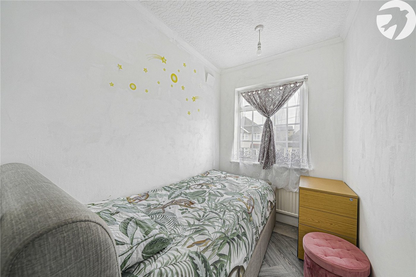 4 bedroom house to rent in Dartford | Robinson Jackson