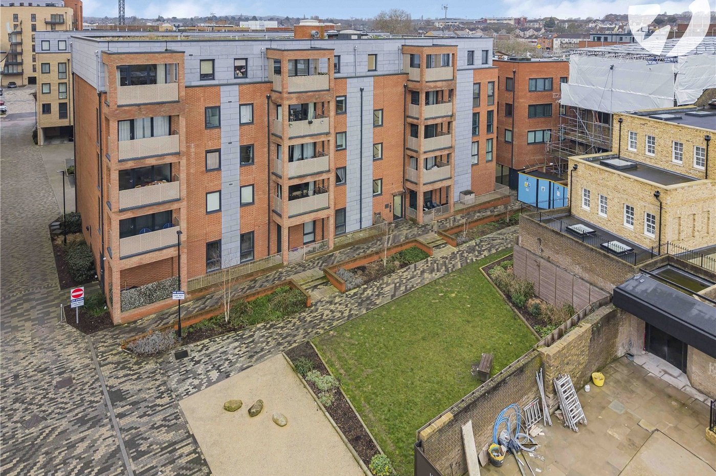 1 bedroom property for sale in Dartford | Robinson Jackson