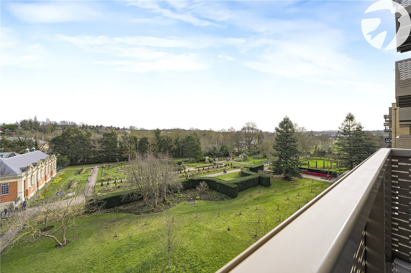 2 bedroom property for sale in Dartford | Robinson Jackson