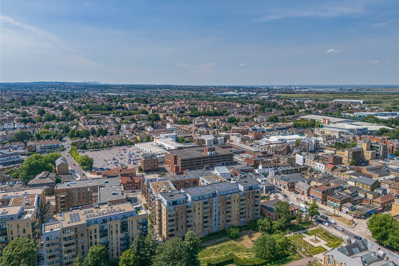 2 bedroom property for sale in Dartford | Robinson Jackson