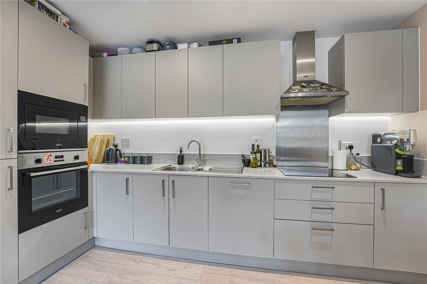 2 bedroom property for sale in Dartford | Robinson Jackson