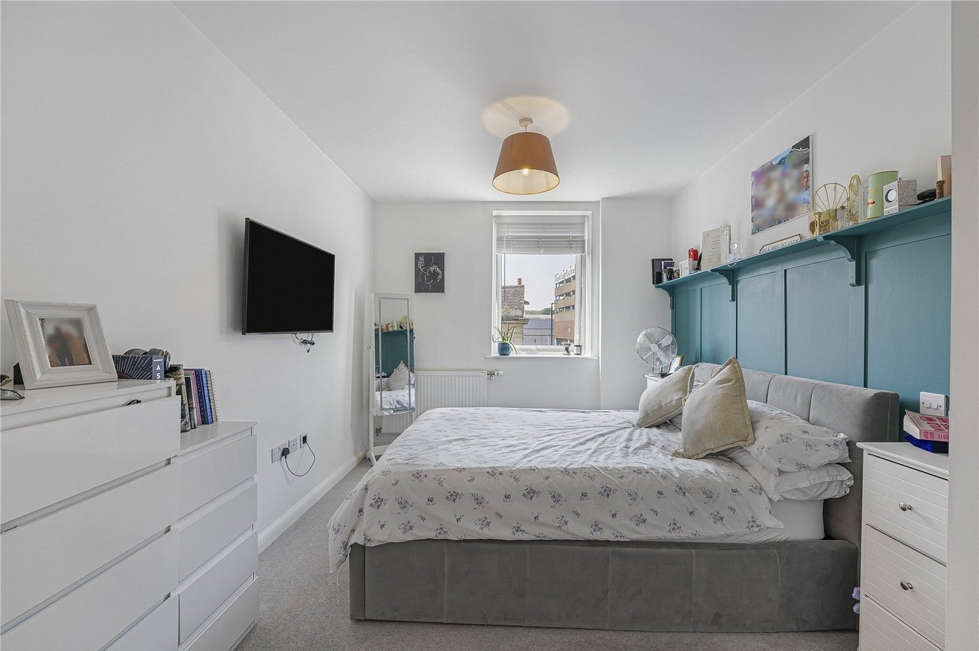 2 bedroom property for sale in Dartford | Robinson Jackson