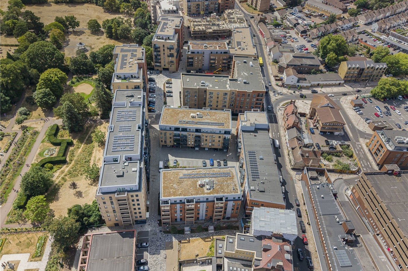 2 bedroom property for sale in Dartford | Robinson Jackson