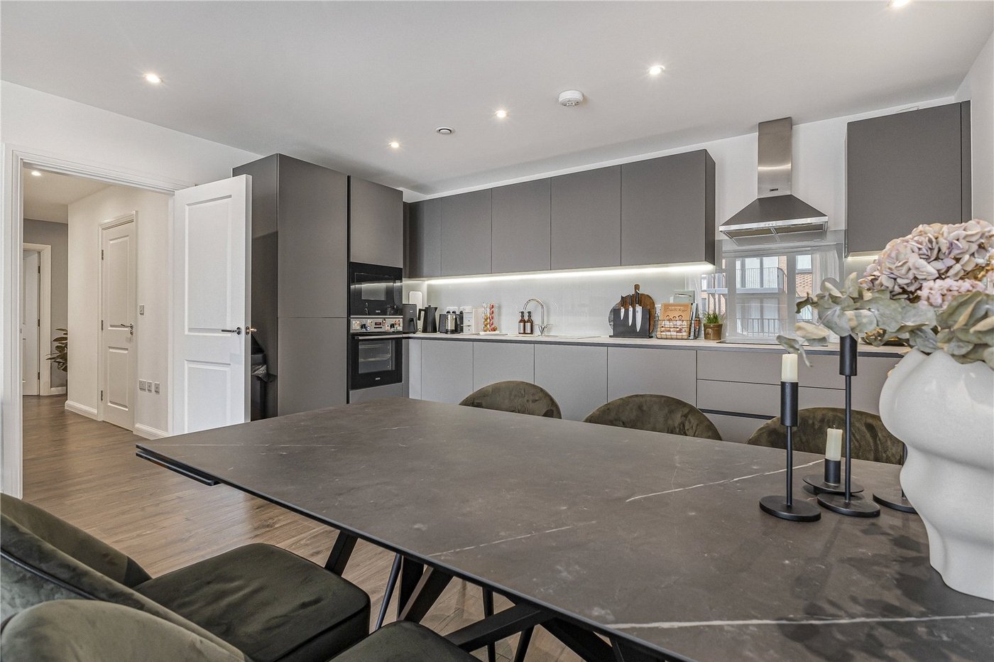 2 bedroom property for sale in Dartford | Robinson Jackson