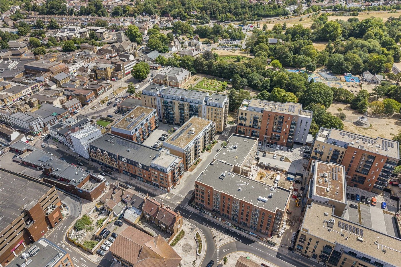 2 bedroom property for sale in Dartford | Robinson Jackson