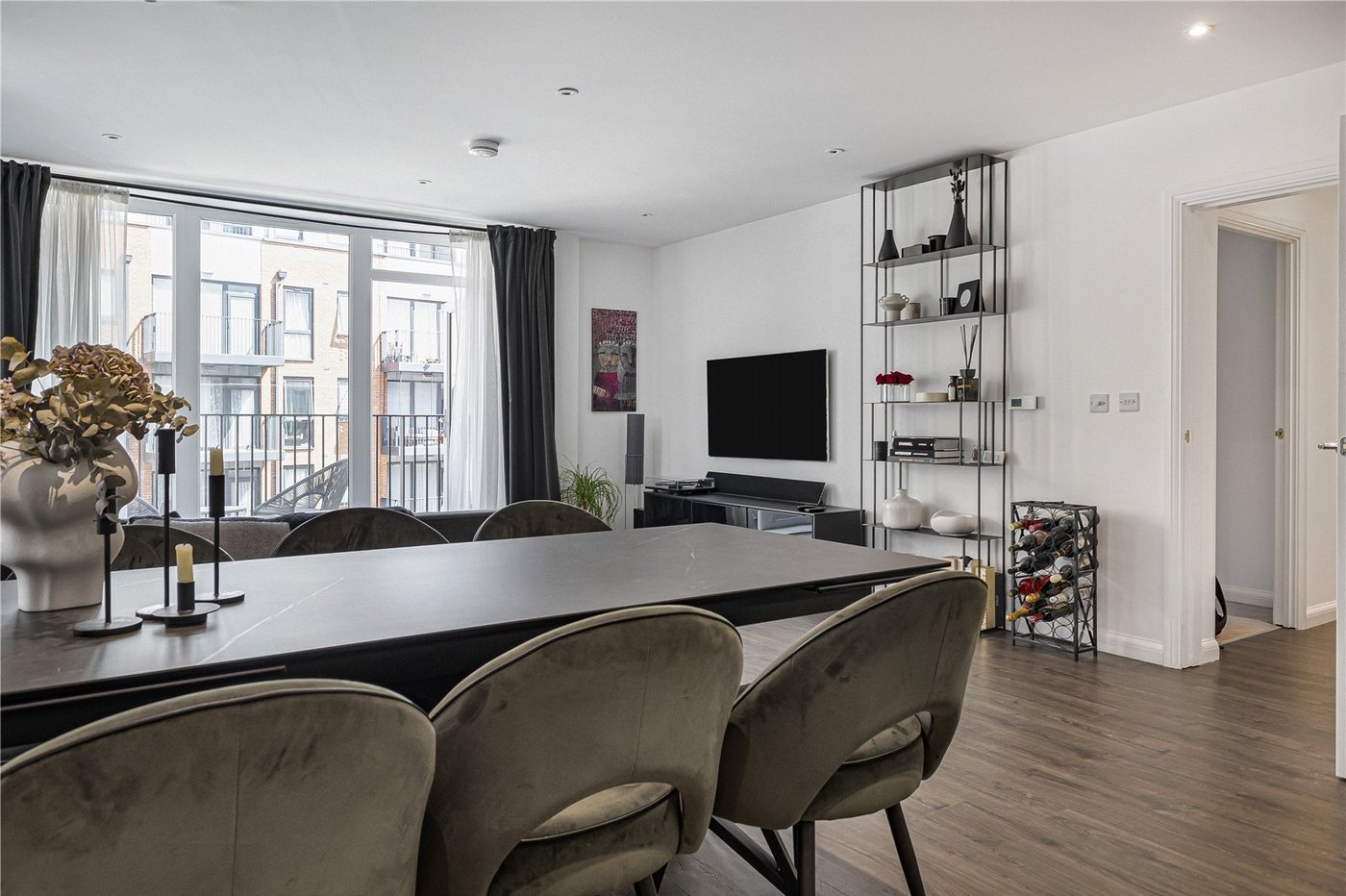 2 bedroom property for sale in Dartford | Robinson Jackson