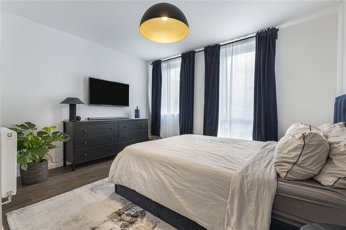 2 bedroom property for sale in Dartford | Robinson Jackson