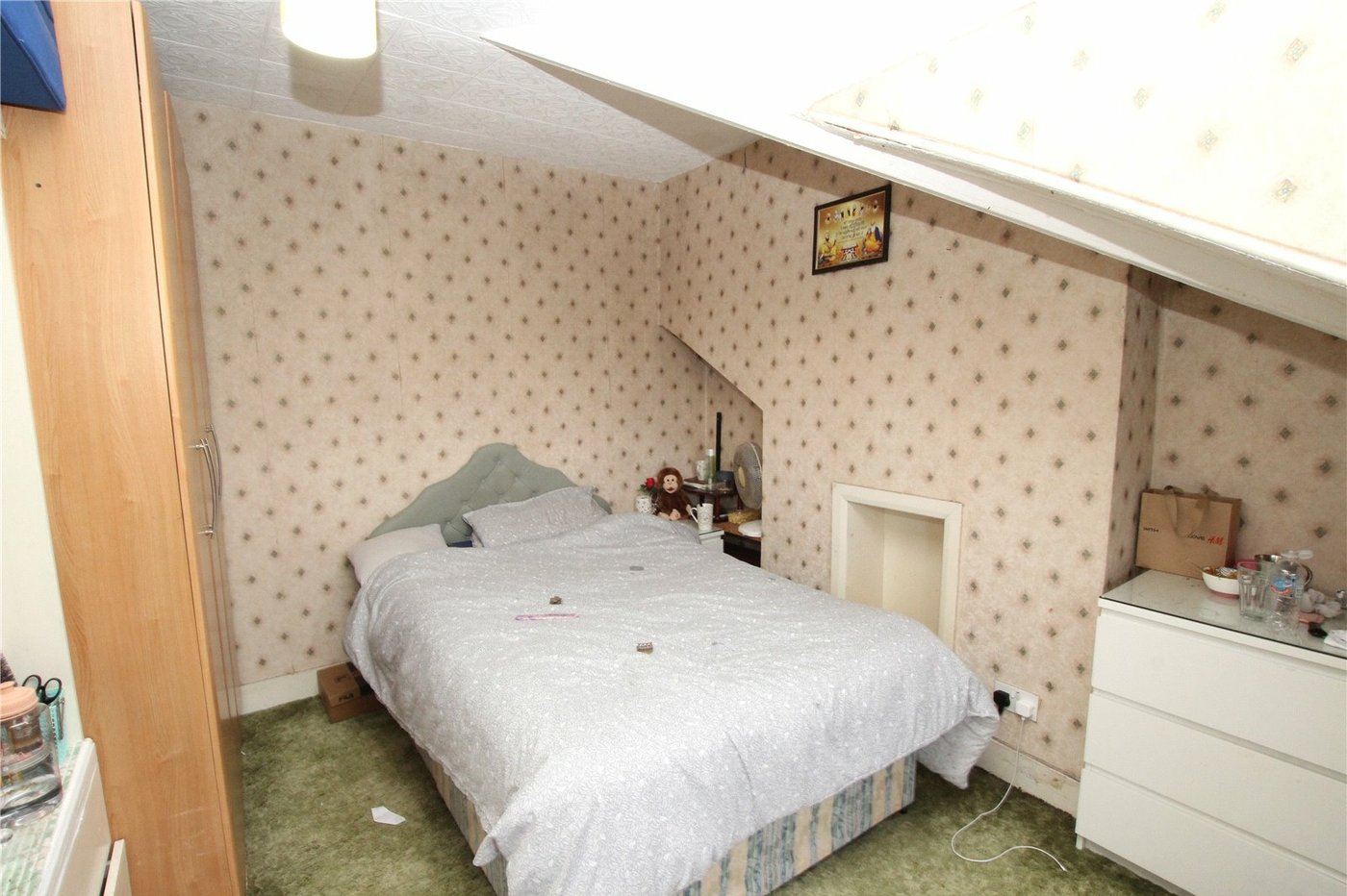 4 bedroom house for sale in London | Robinson Jackson