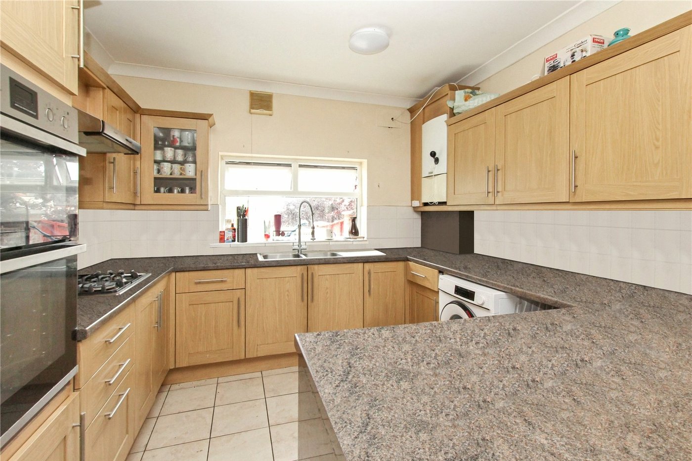 4 bedroom house for sale in London | Robinson Jackson