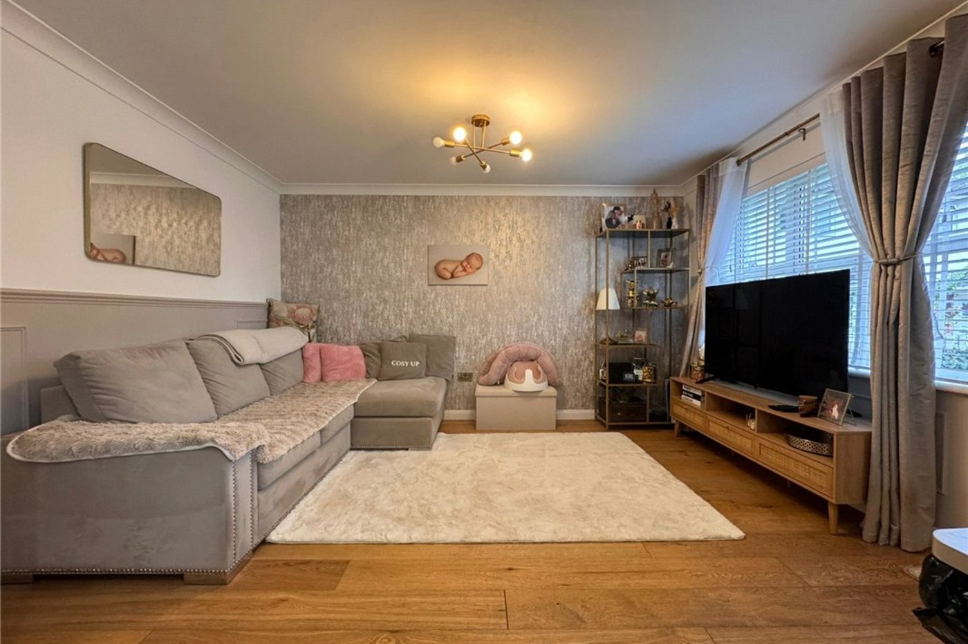 1 bedroom house for sale in Farnborough | Robinson Jackson