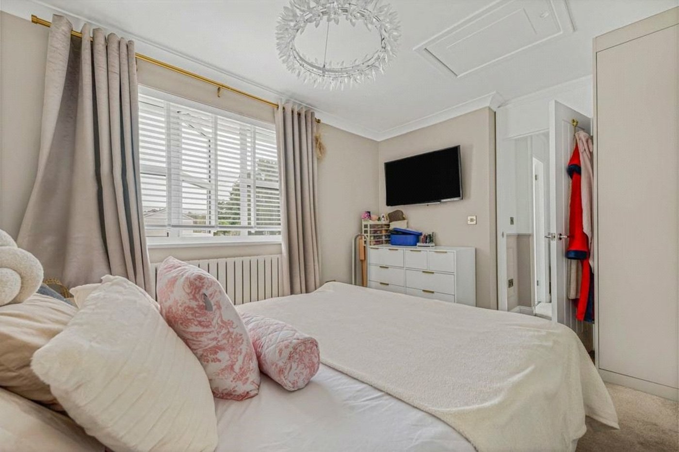 1 bedroom house for sale in Farnborough | Robinson Jackson