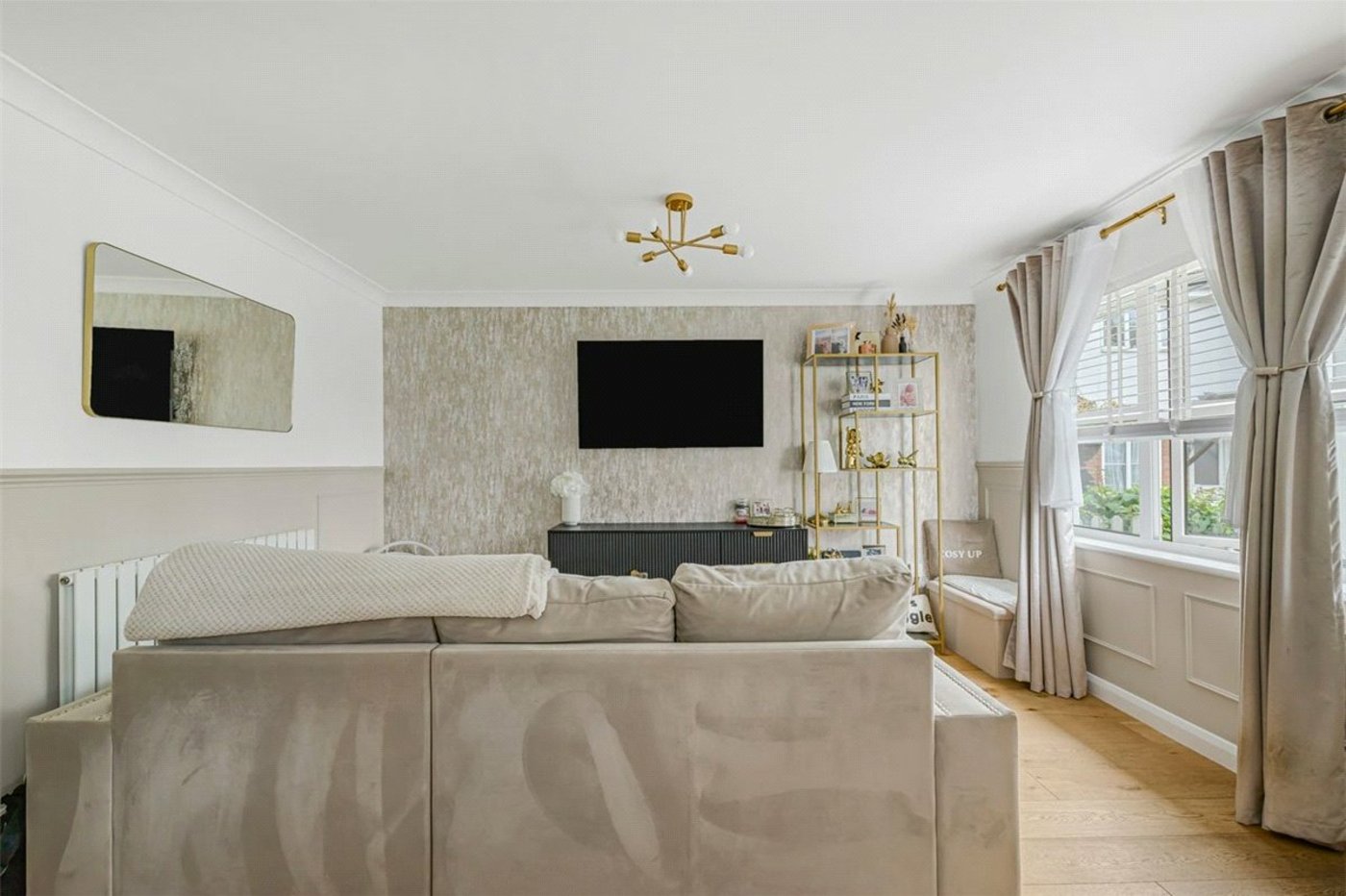 1 bedroom house for sale in Farnborough | Robinson Jackson