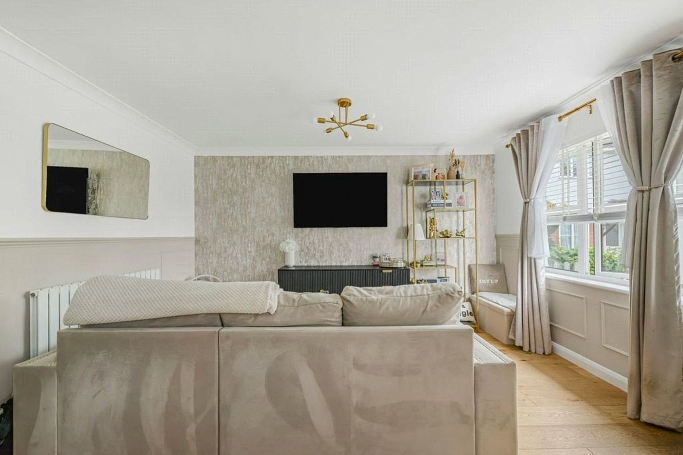 1 bedroom house for sale in Farnborough | Robinson Jackson