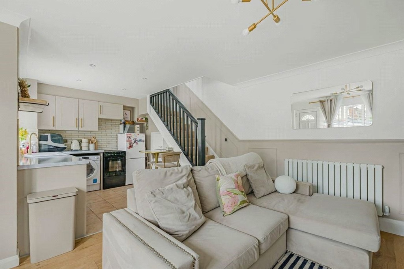 1 bedroom house for sale in Farnborough | Robinson Jackson