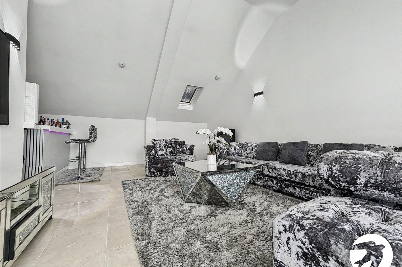 3 bedroom property for sale in Valleta Way | Robinson Michael & Jackson