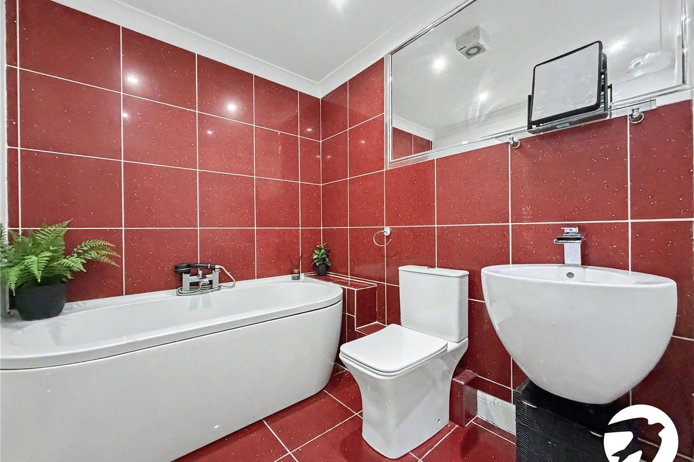 3 bedroom property for sale in Valleta Way | Robinson Michael & Jackson