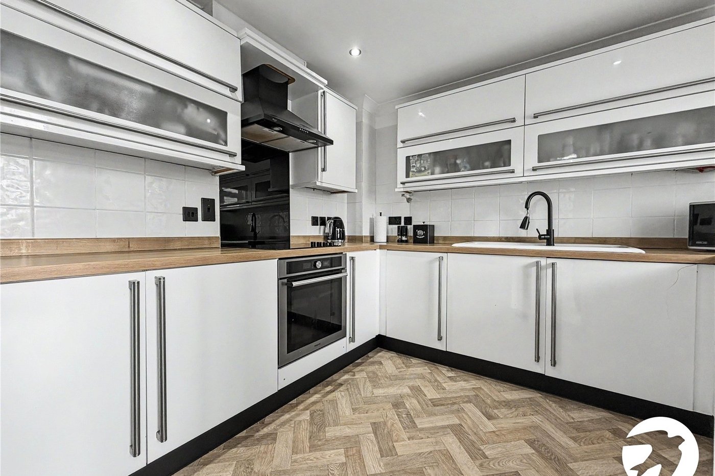 3 bedroom property for sale in Valleta Way | Robinson Michael & Jackson