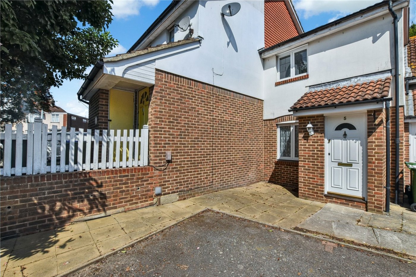 2 bedroom house for sale in Bexleyheath | Robinson Jackson