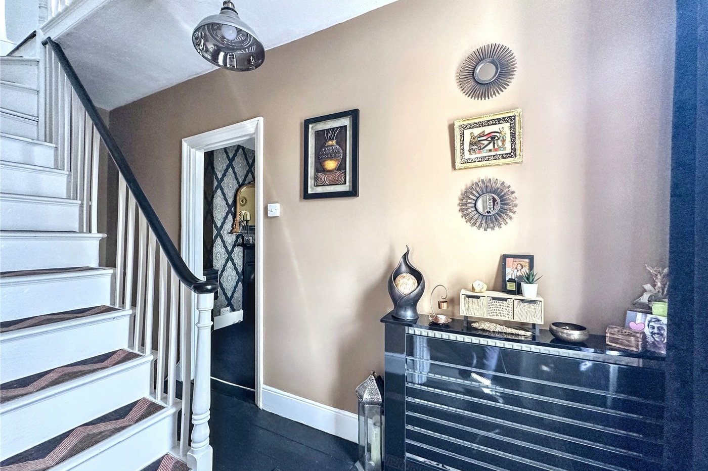 2 bedroom property for sale in Gillingham | Robinson Michael & Jackson