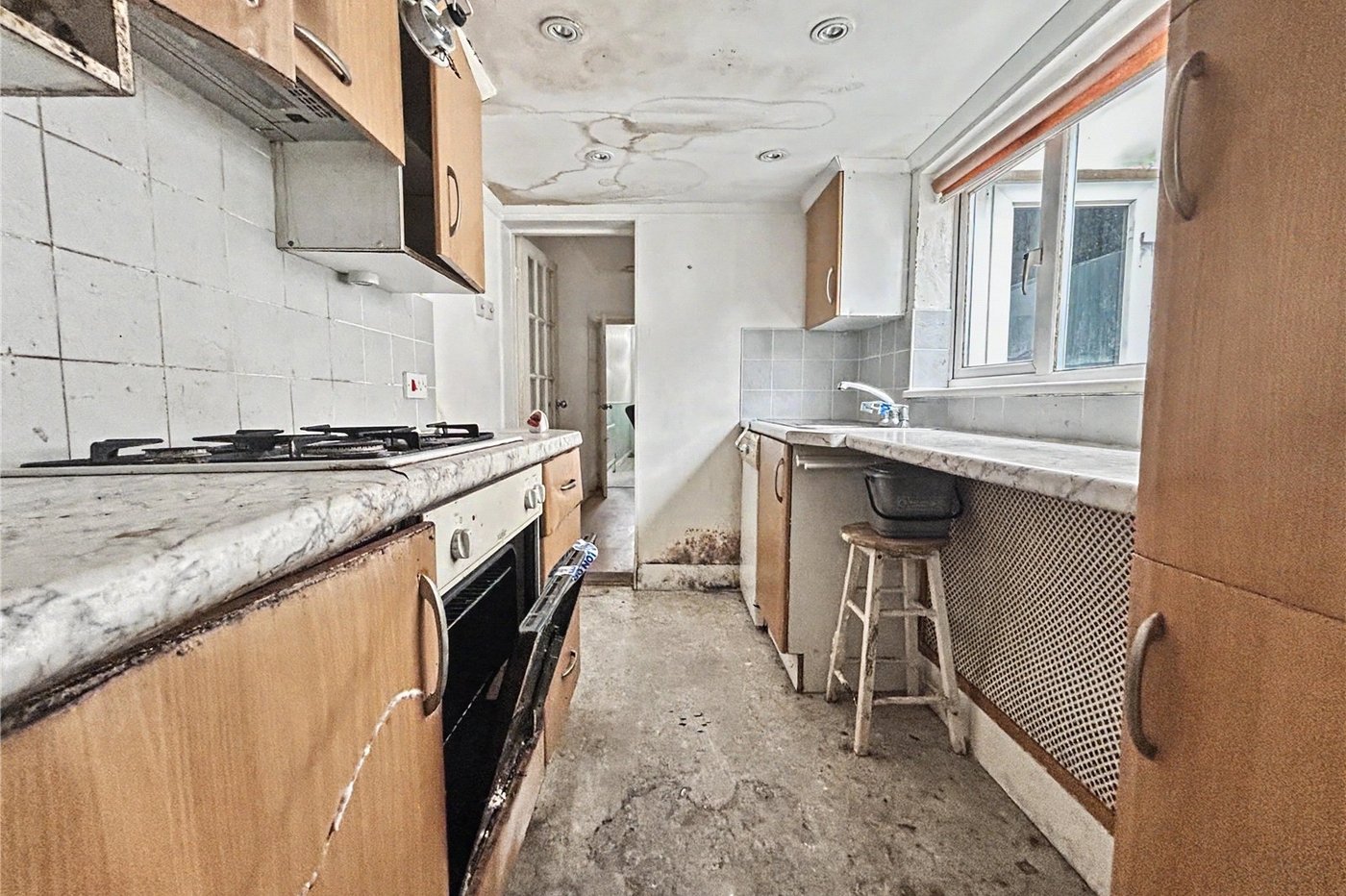 2 bedroom house for sale in Gillingham | Robinson Michael & Jackson