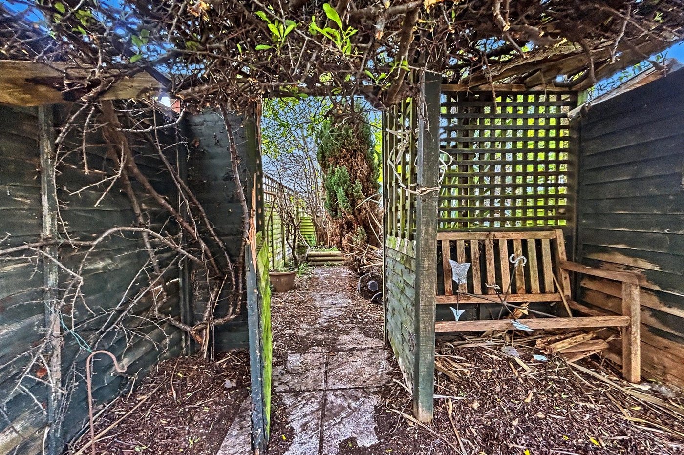 2 bedroom house for sale in Gillingham | Robinson Michael & Jackson