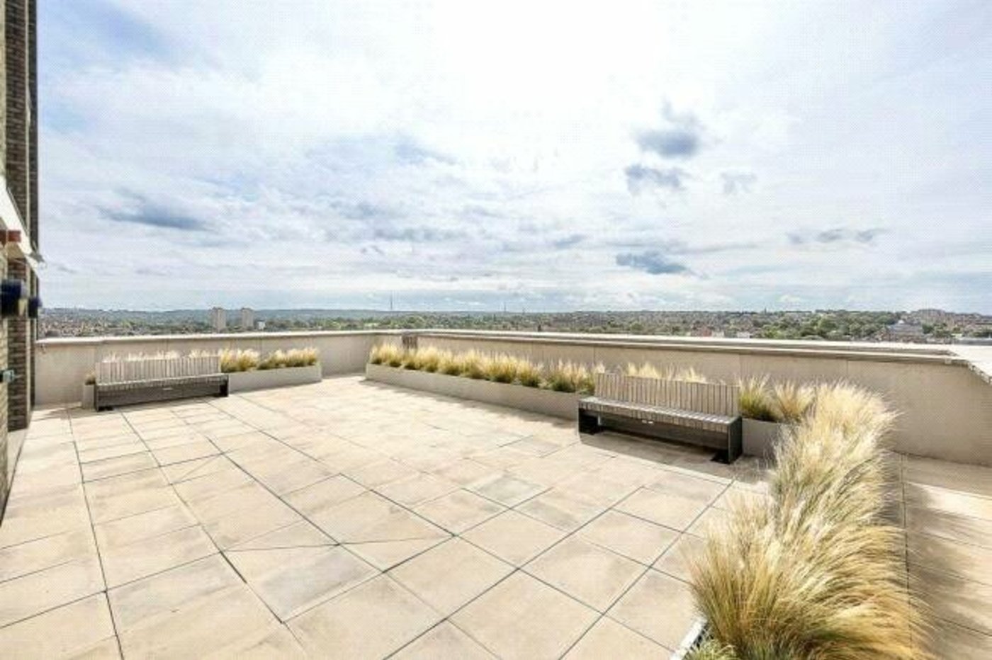 1 bedroom property for sale in London | Robinson Jackson