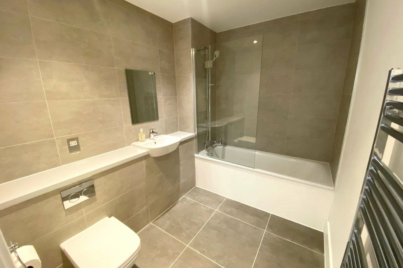 1 bedroom property for sale in  | Robinson Jackson