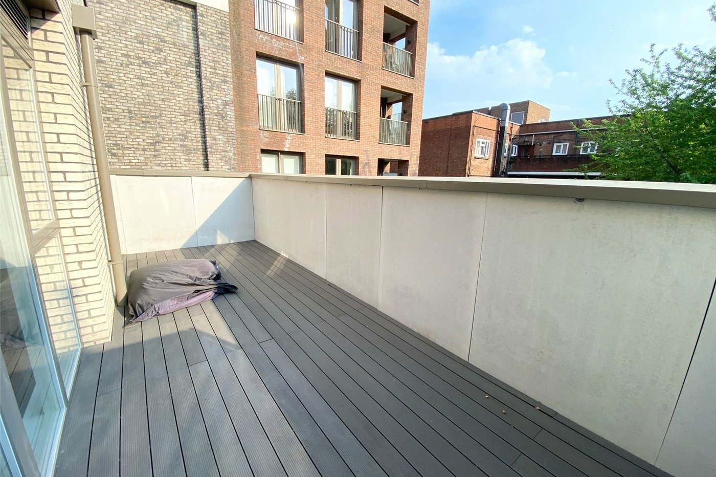 1 bedroom property for sale in Tulse Hill | Robinson Jackson