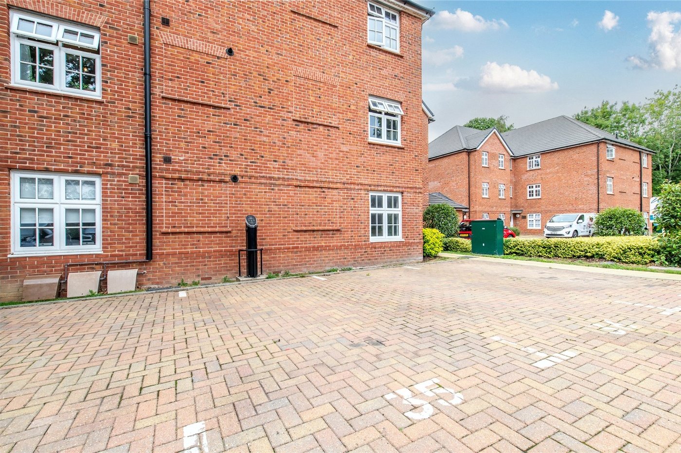2 bedroom property for sale in Maidstone | Robinson Michael & Jackson