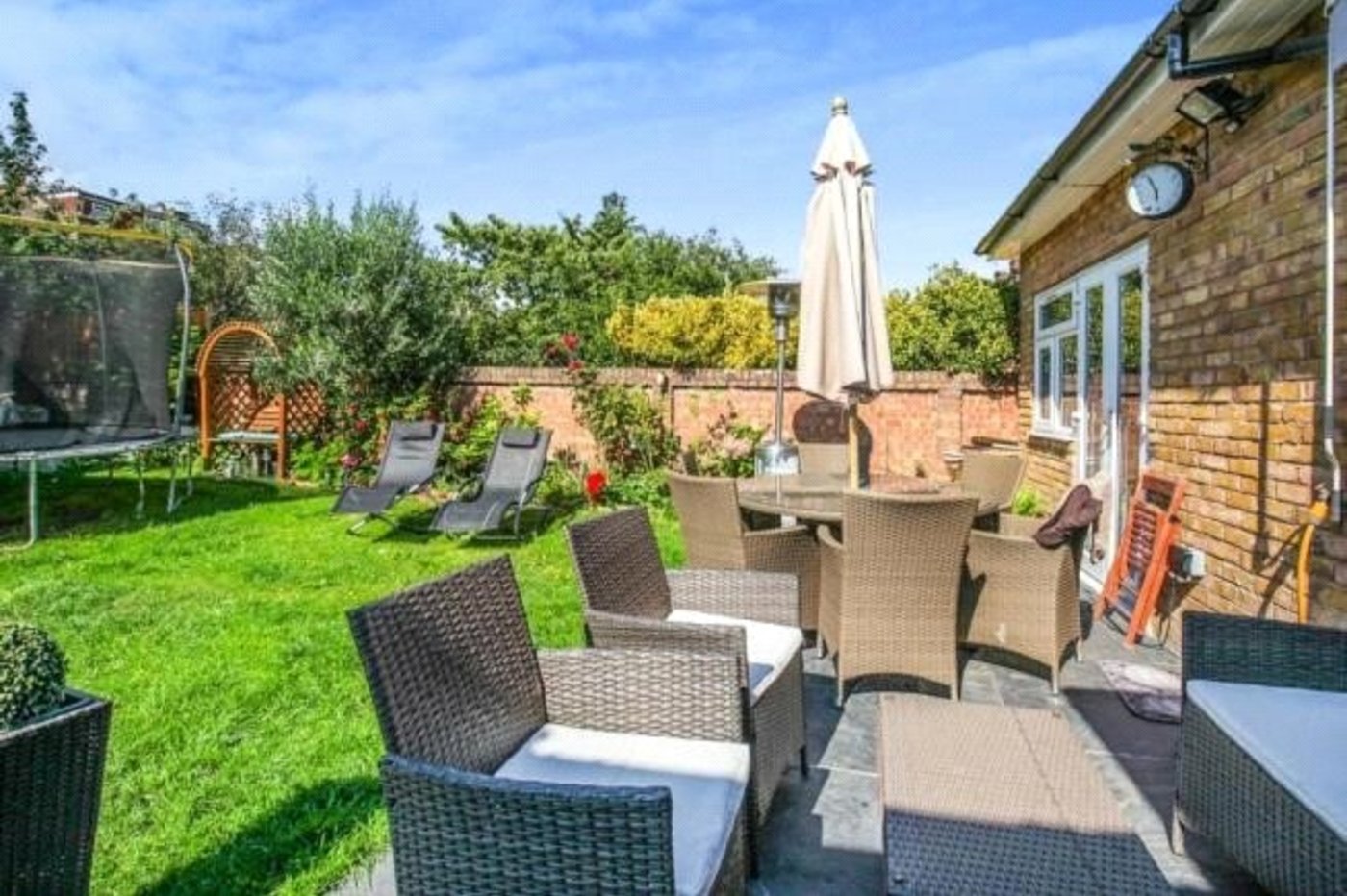 7 bedroom house for sale in London | Robinson Jackson