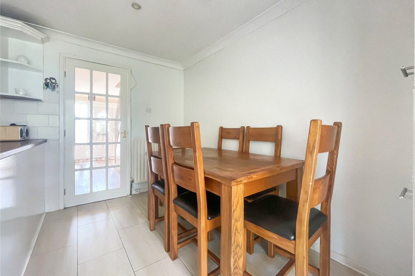 4 bedroom property for sale in Rainham | Robinson Michael & Jackson