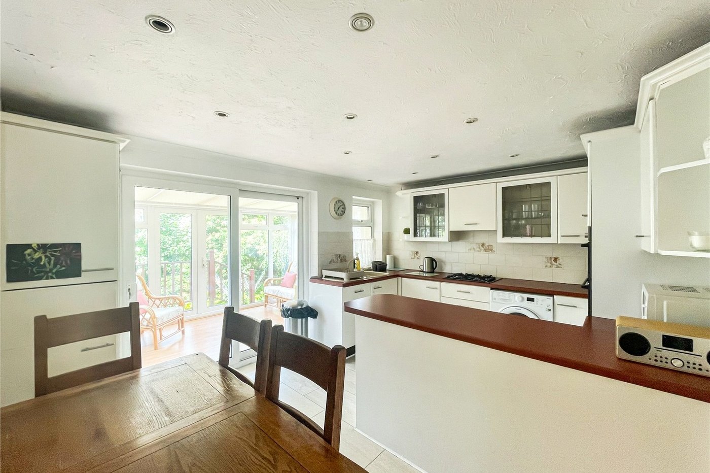 4 bedroom property for sale in Rainham | Robinson Michael & Jackson