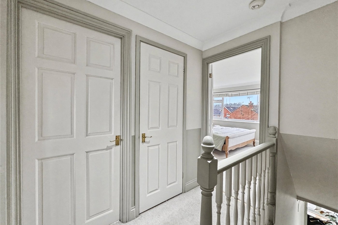 4 bedroom property for sale in Rainham | Robinson Michael & Jackson