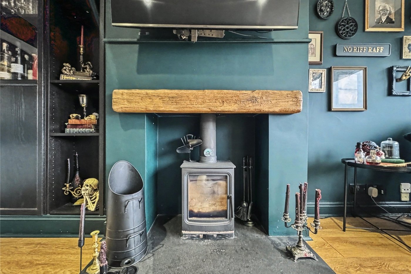 4 bedroom property for sale in Rainham | Robinson Michael & Jackson