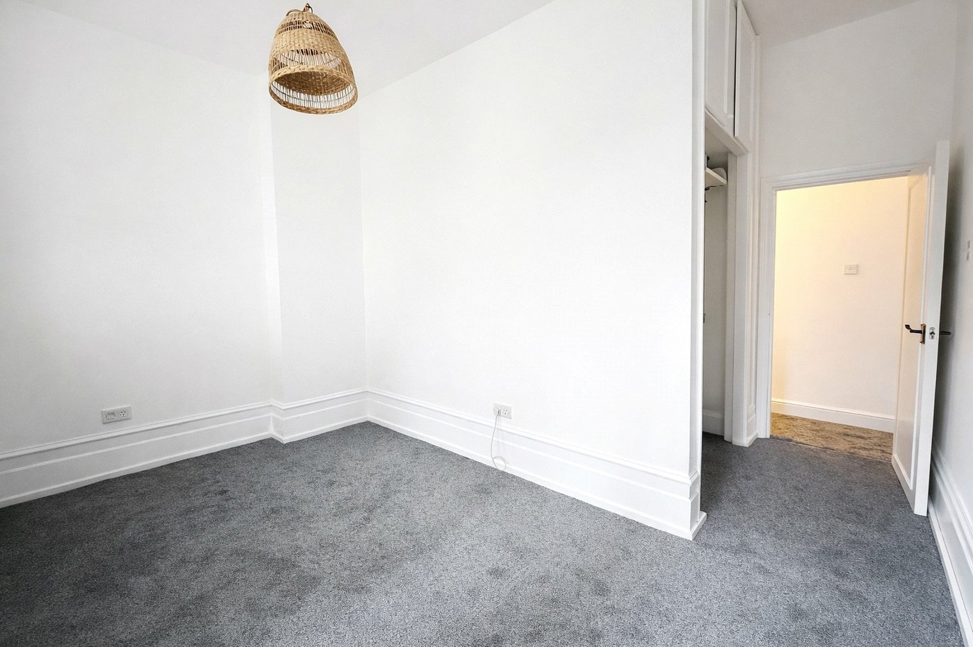 2 bedroom property for sale in Catford | Robinson Jackson