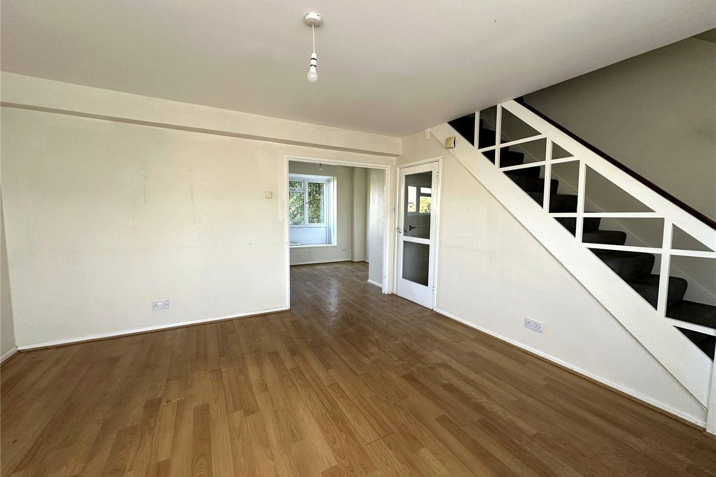 2 bedroom property for sale in London | Robinson Jackson