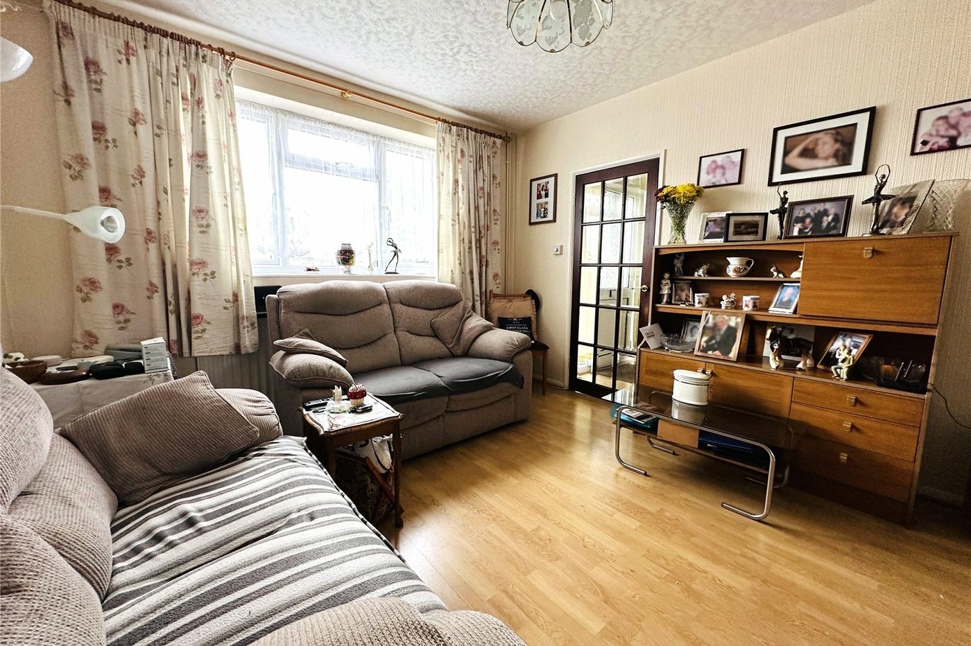 3 bedroom house for sale in London | Robinson Jackson