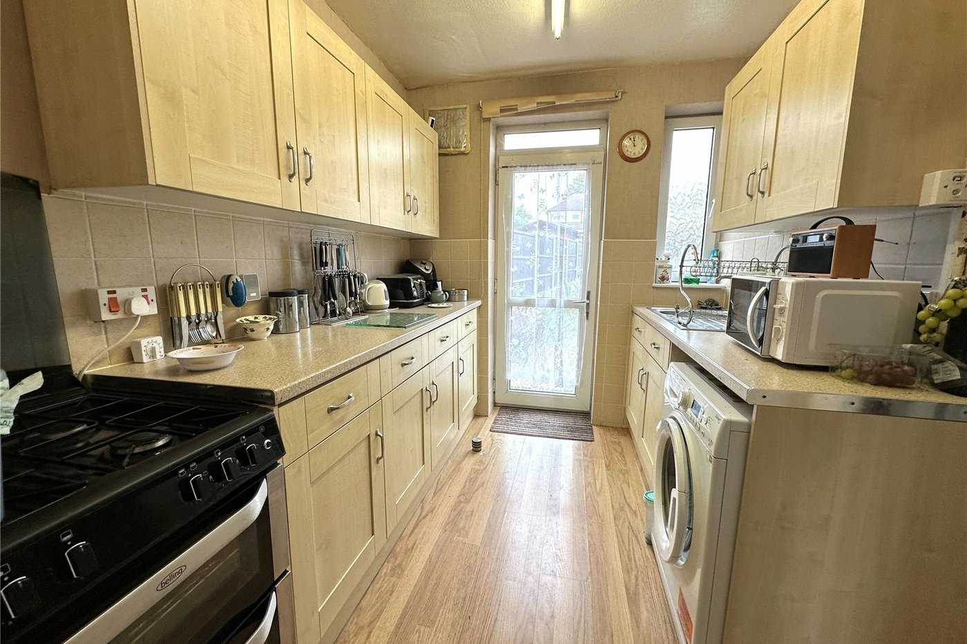 3 bedroom house for sale in London | Robinson Jackson